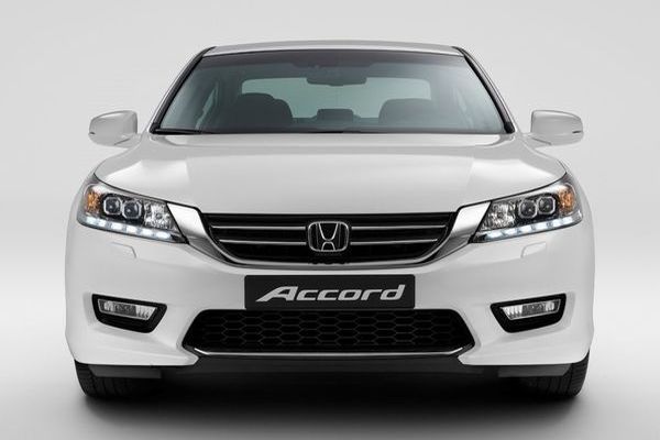 Honda Accord 2012, седан, 9 поколение, CR