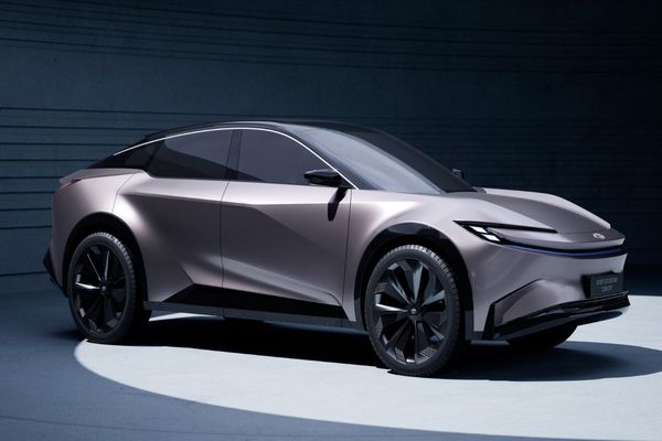 Спортивный электрокроссовер Toyota, выйдет в году 2025