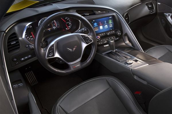 Chevrolet Corvette 2014, купе, 7 поколение, C7 (03.2014 - 10.2019)