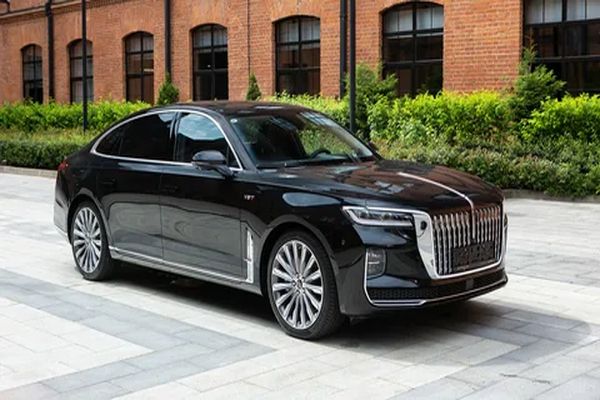 Автомобили Hongqi стали работать, на международных мероприятиях в России